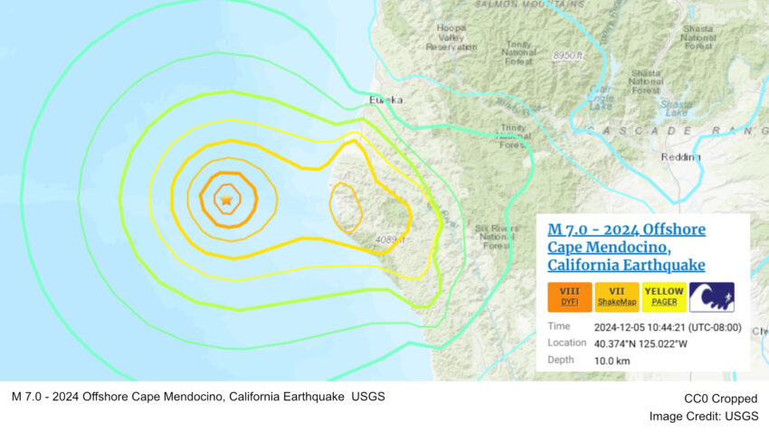 Time 2024-12-05 10:44:21 (UTC-08:00) Location 40.374°N 125.022°W Depth 10.0 km